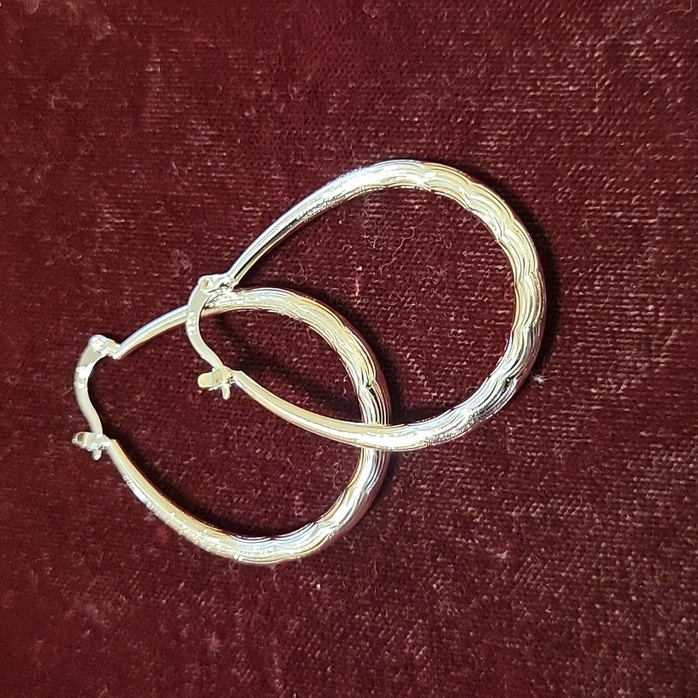 NEW Sterling silver earrings